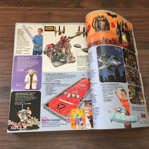 2005 Sears Christmas Wishbook Catalog Canada - Picture 9 of 12